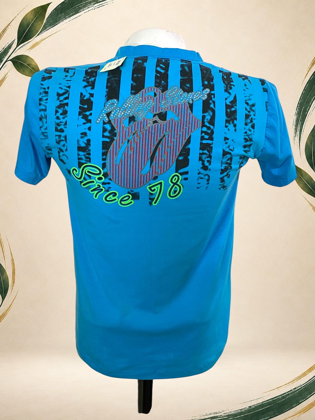 Vista posterior de Camiseta