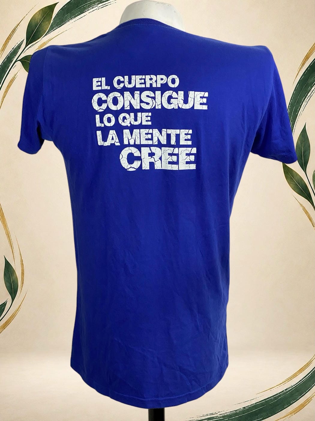 Vista posterior de Camiseta