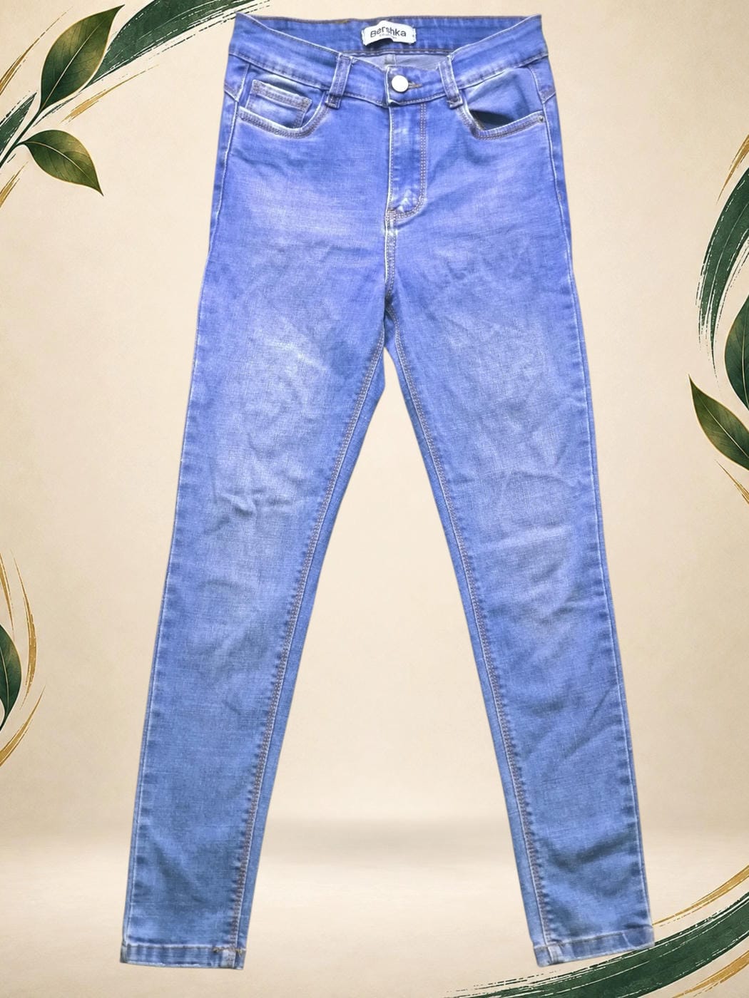 Vista frontal de Jeans