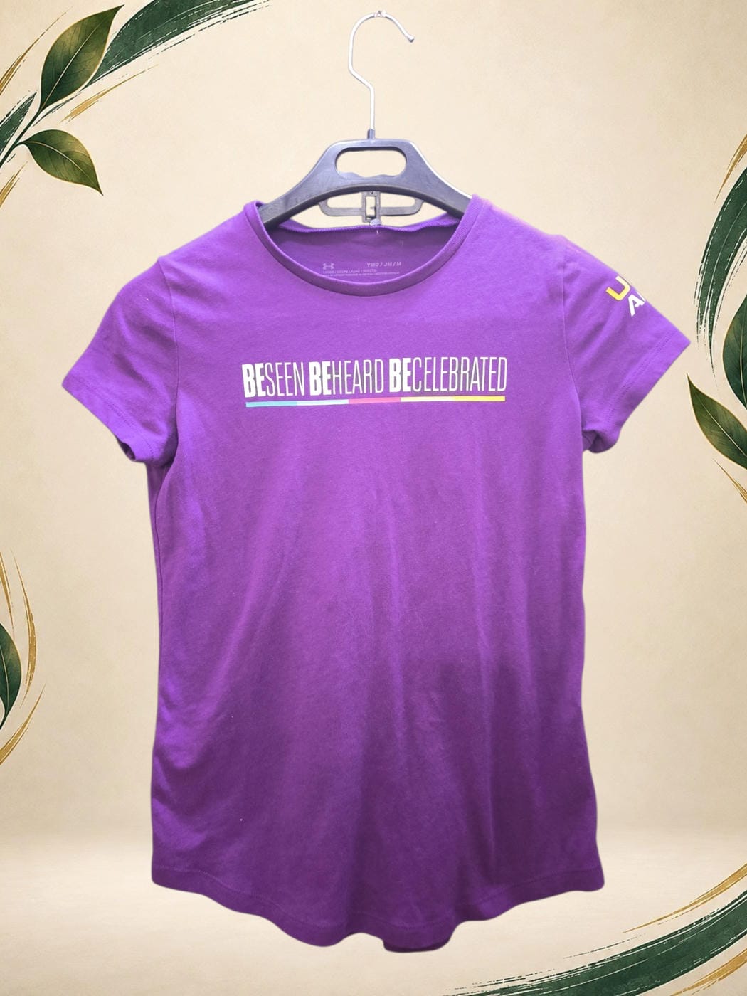 Vista frontal de Camiseta