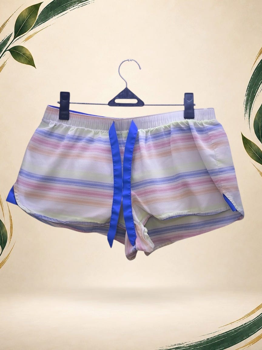 Vista frontal de Short