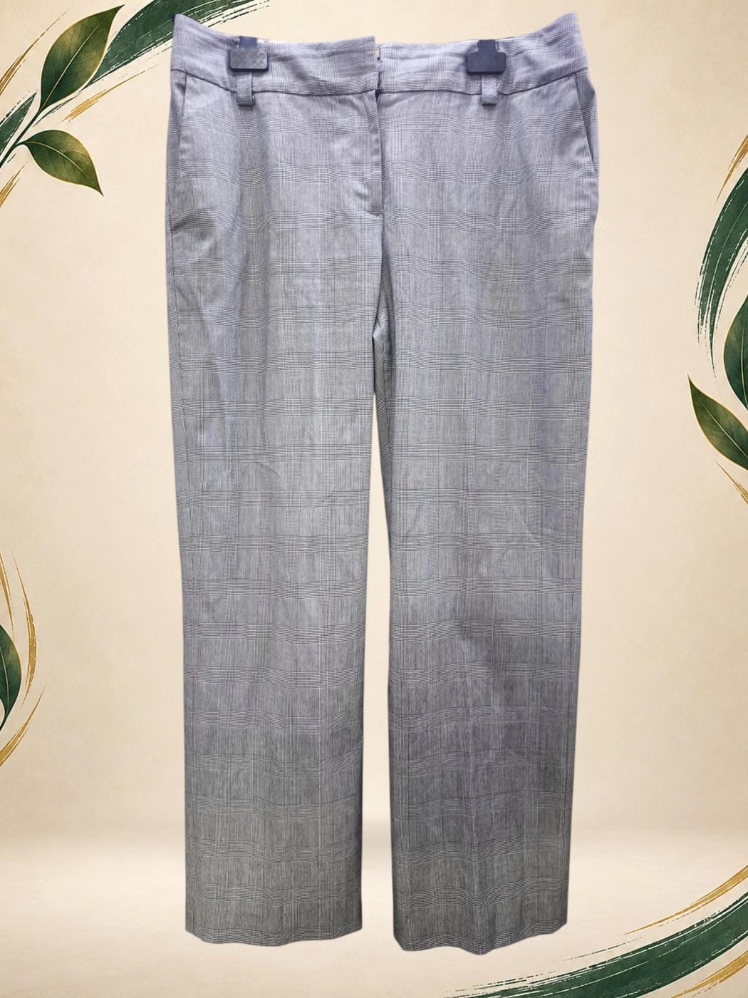 Vista frontal de Pantalon de tela