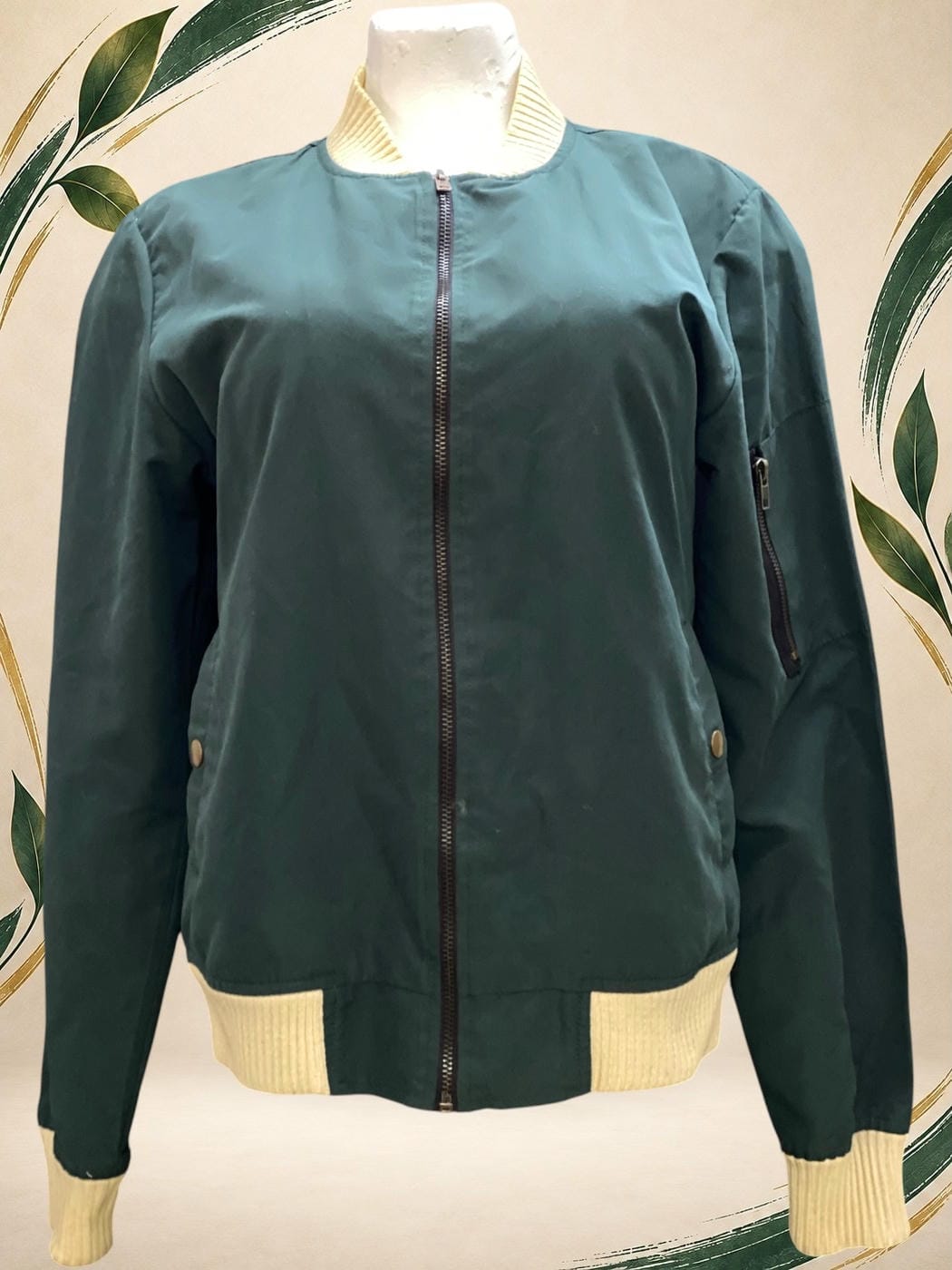 Vista frontal de Chaqueta